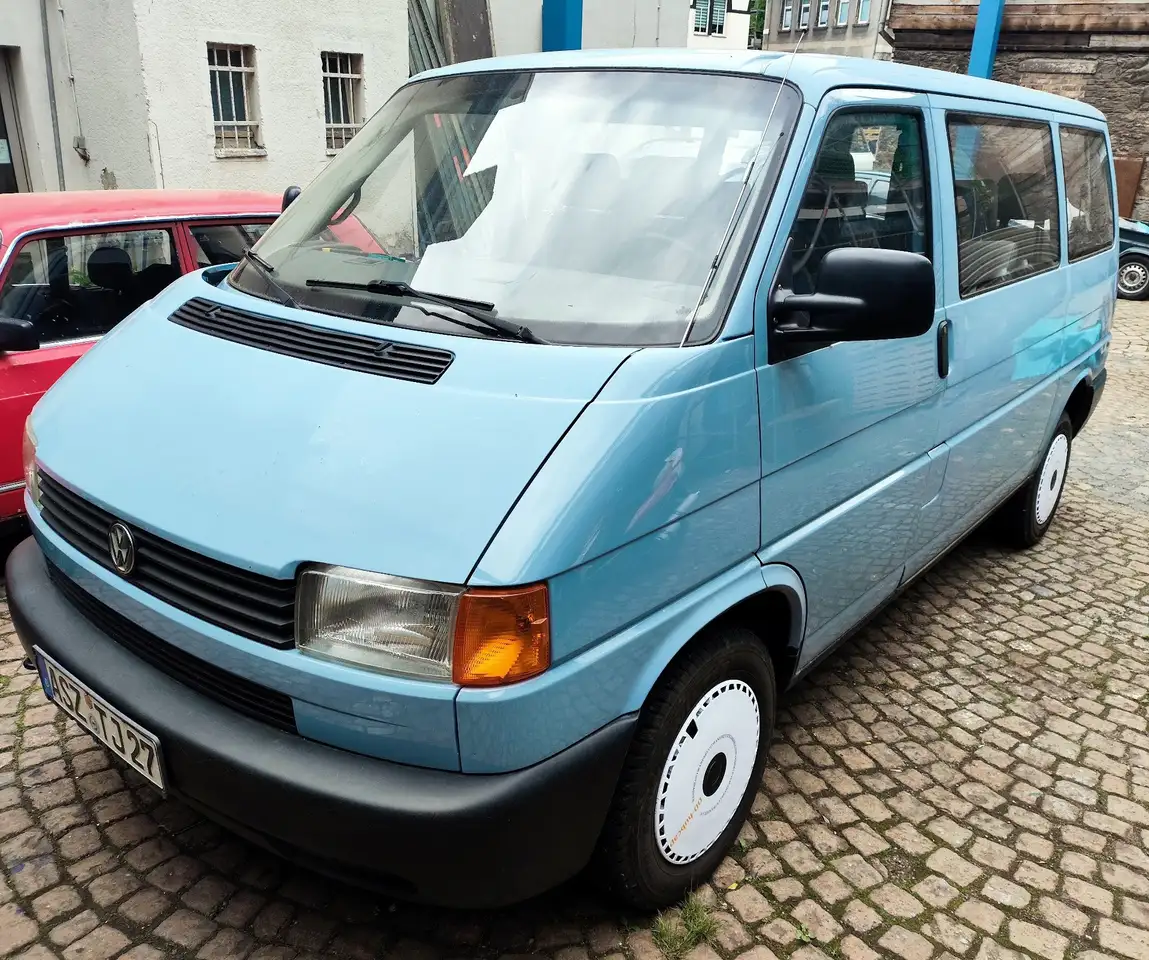 Volkswagen T4 Caravelle TD 7DB, foto 1