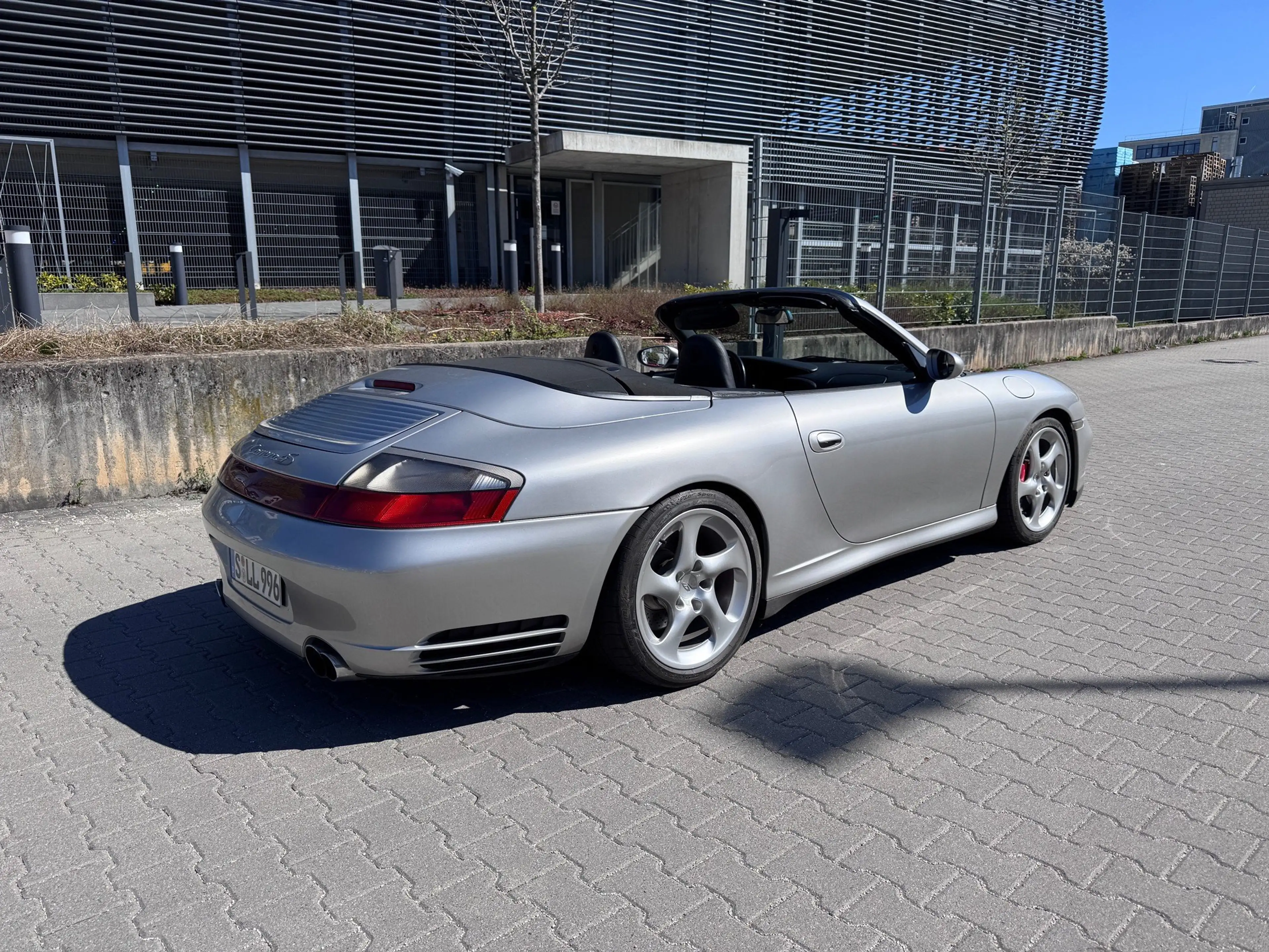Porsche 996 911 Carrera 4S Cabrio: Projektfahrzeug, Scheckheft — photo 2