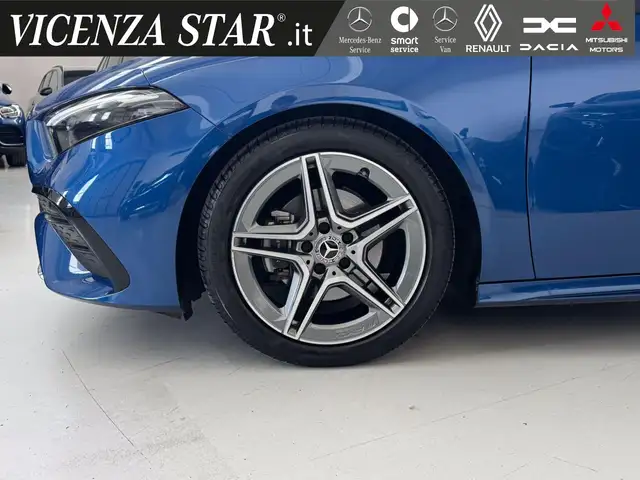 Mercedes-Benz A-Class view 3