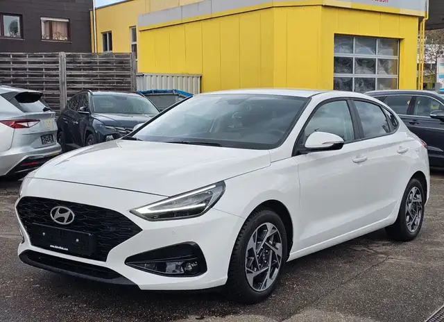 Hyundai i30 1.0 T-GDI DCT Fastback