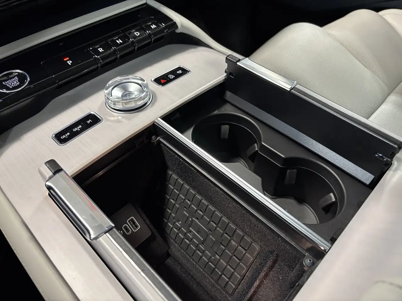 Lincoln Navigator снимка Lincoln Navigator