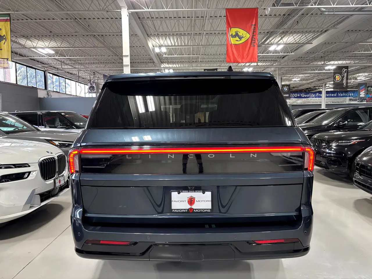 Lincoln Navigator снимка Lincoln Navigator