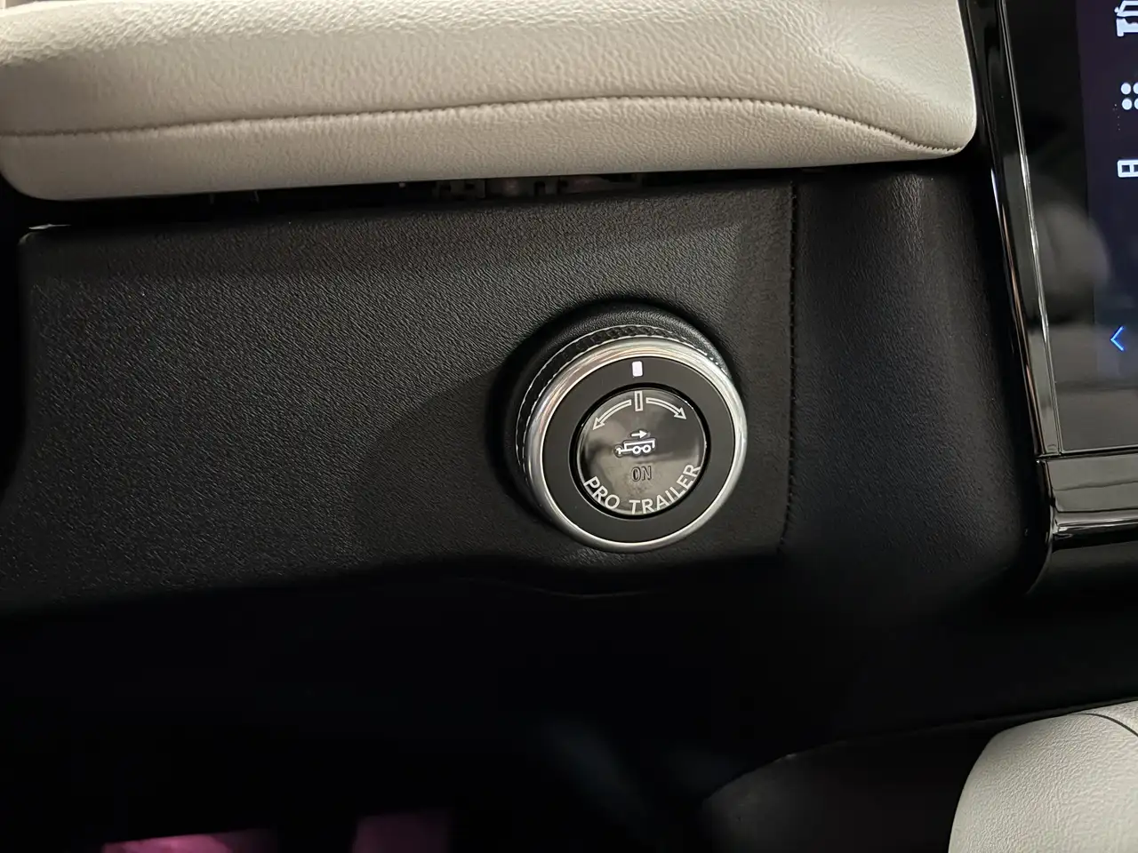 Lincoln Navigator снимка Lincoln Navigator