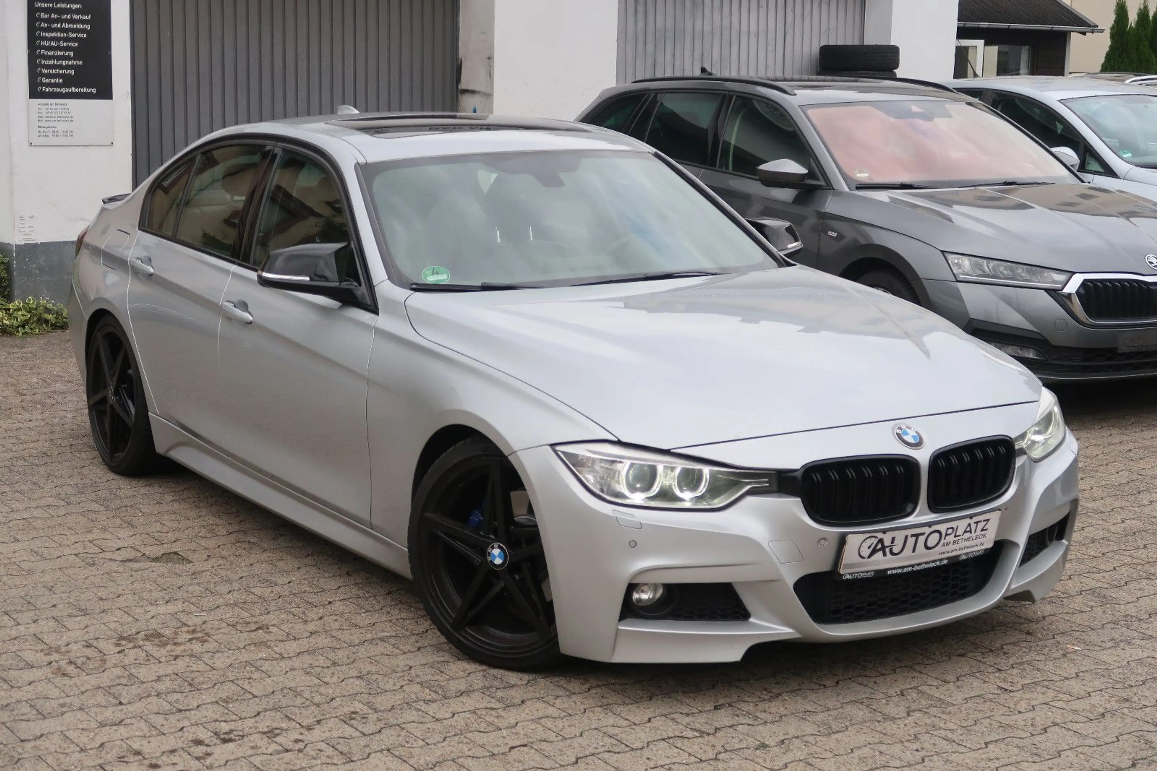 BMW 328 i xDrive Sport Line *M-SPORTPAKET *LEDER *AUT — photo 2