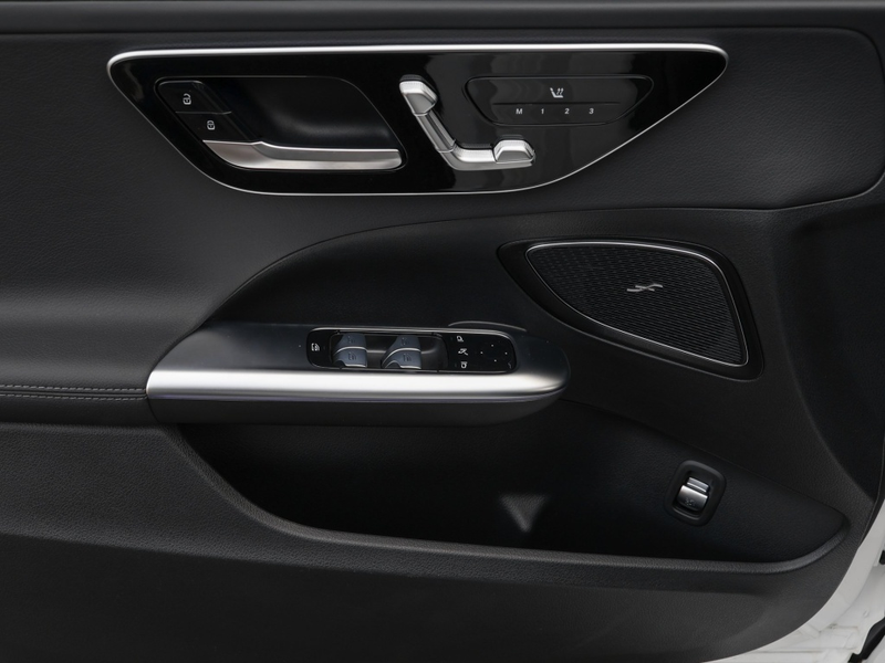 Mercedes-Benz C 220 d AMG-Sport/Pano/DIGITAL/Distr/Night/Memo — photo 15