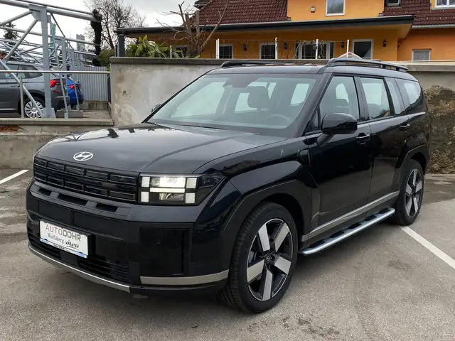 Hyundai SANTA FE 1,6 T-GDI Plug-In 4WDTrend Line Aut. **AKTION**