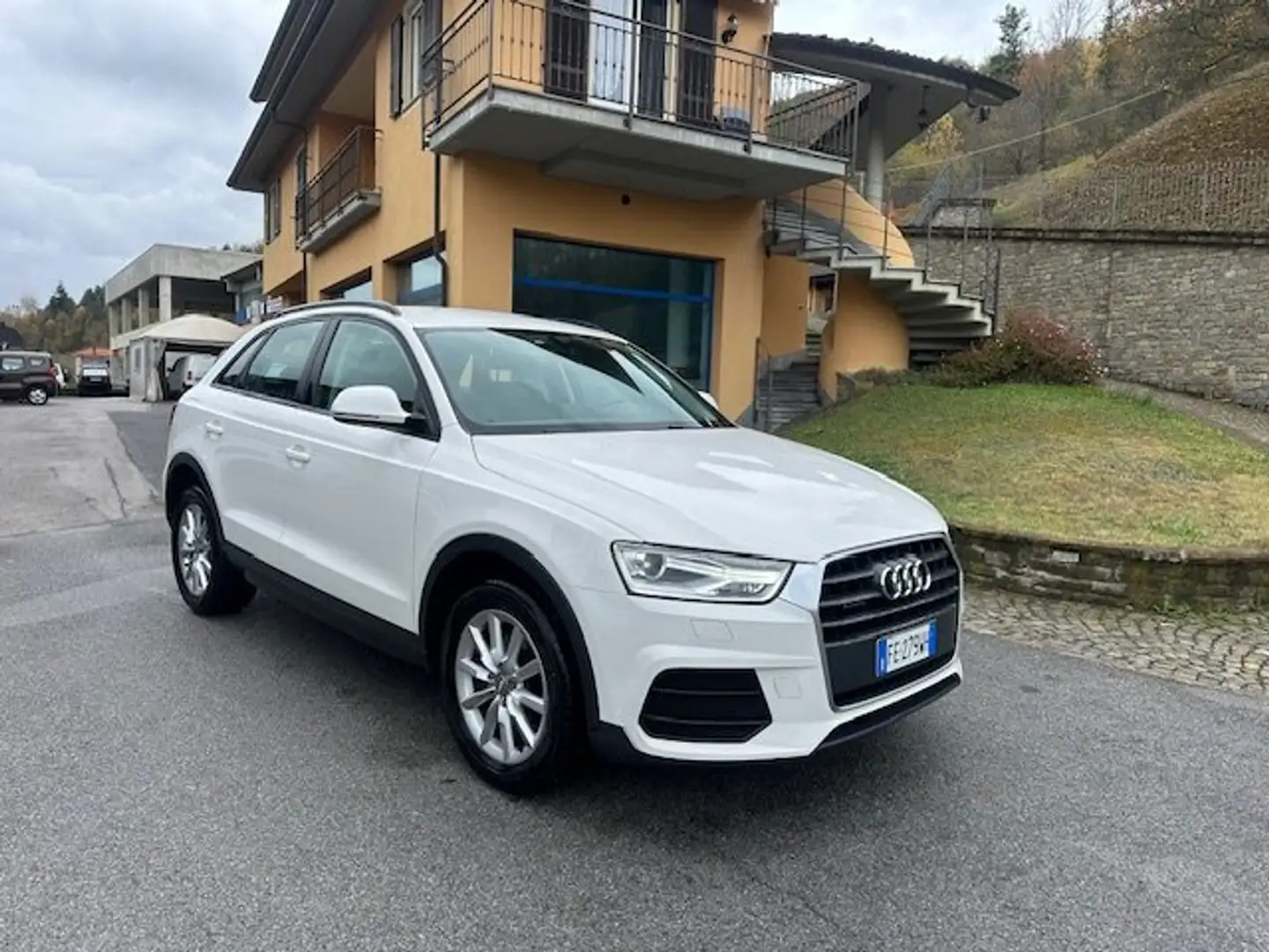 Audi Q3 Q3 2.0 tdi Sport 4Edition quattro 150cv Bianco - 1
