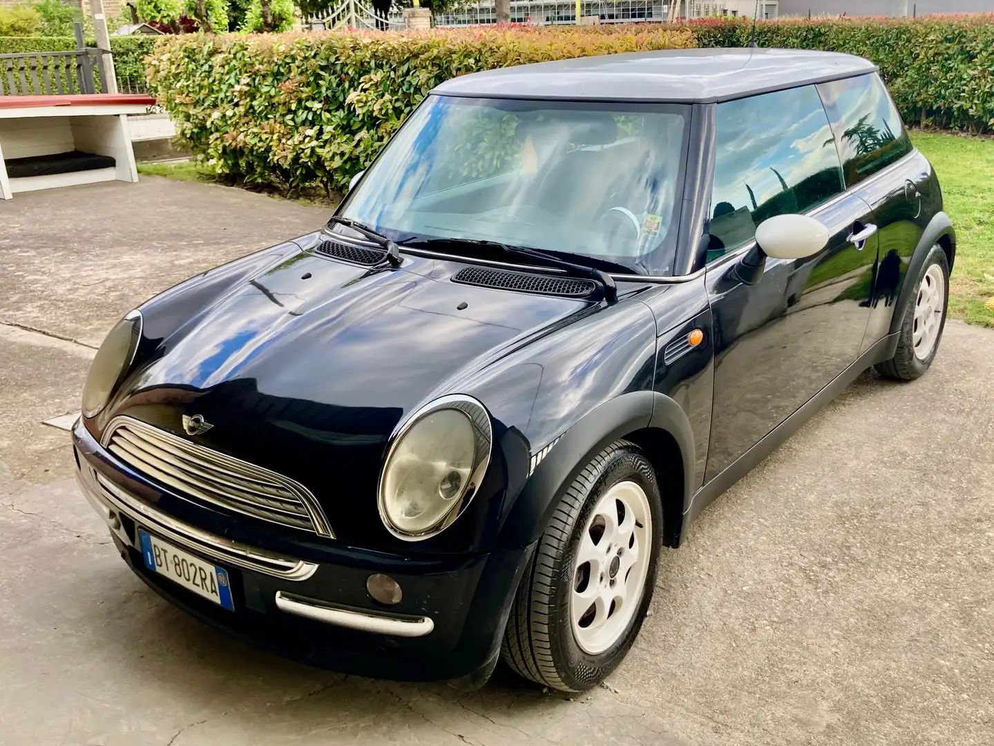 MINI One Mini 1.6 One Чорний - 1
