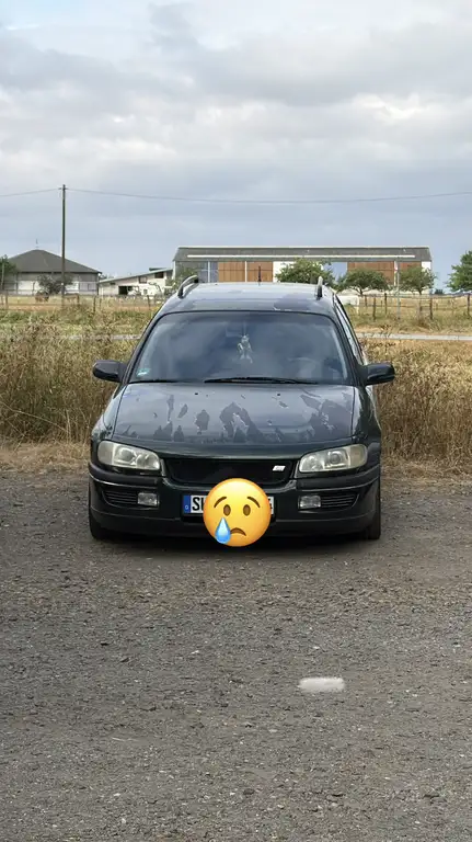 Opel Omega 1998 из Европы — купить под ключ