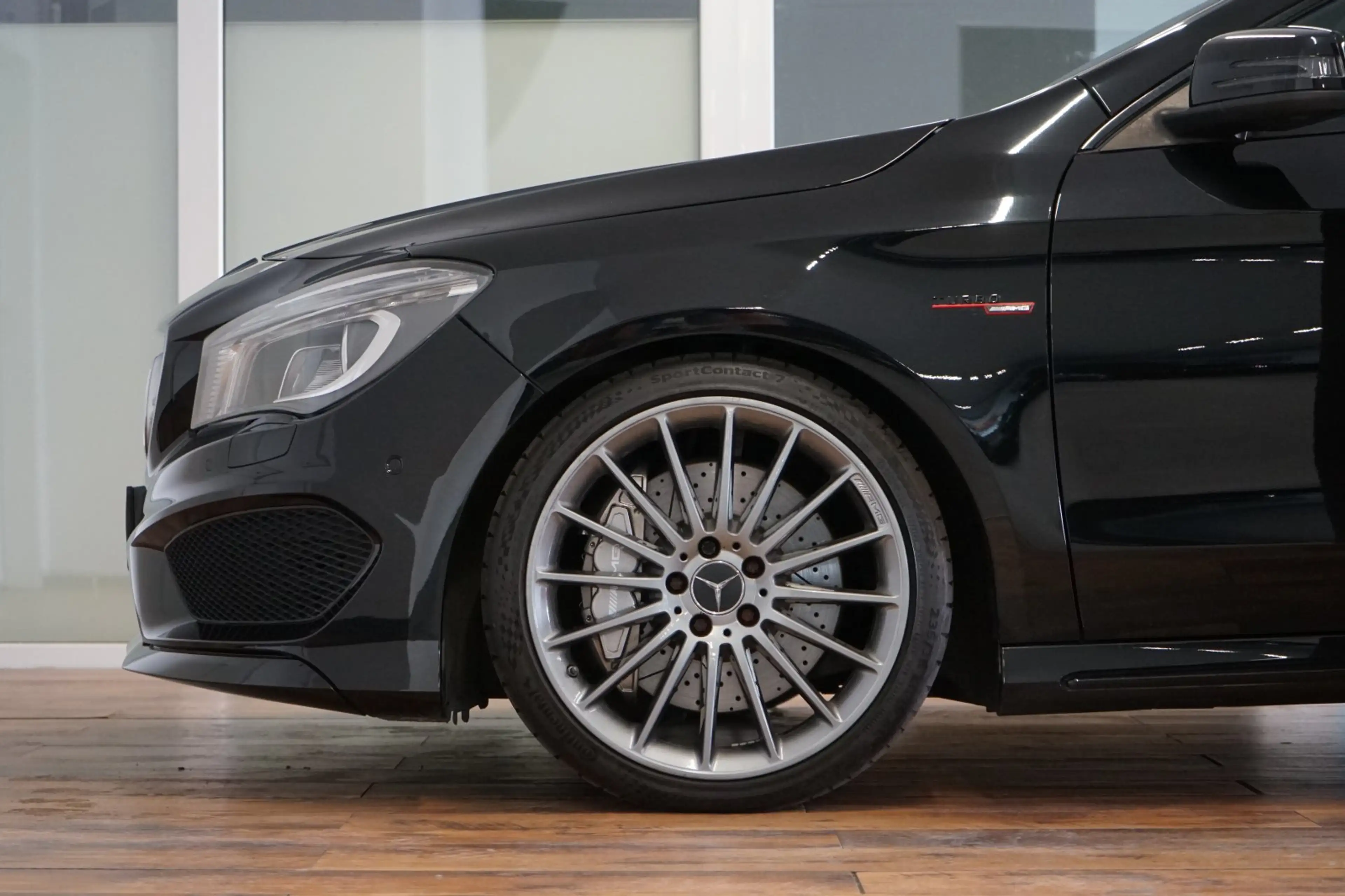Mercedes-Benz CLA 45 AMG SB 4MATIC BI-XENON|PANO|H&K — photo 2