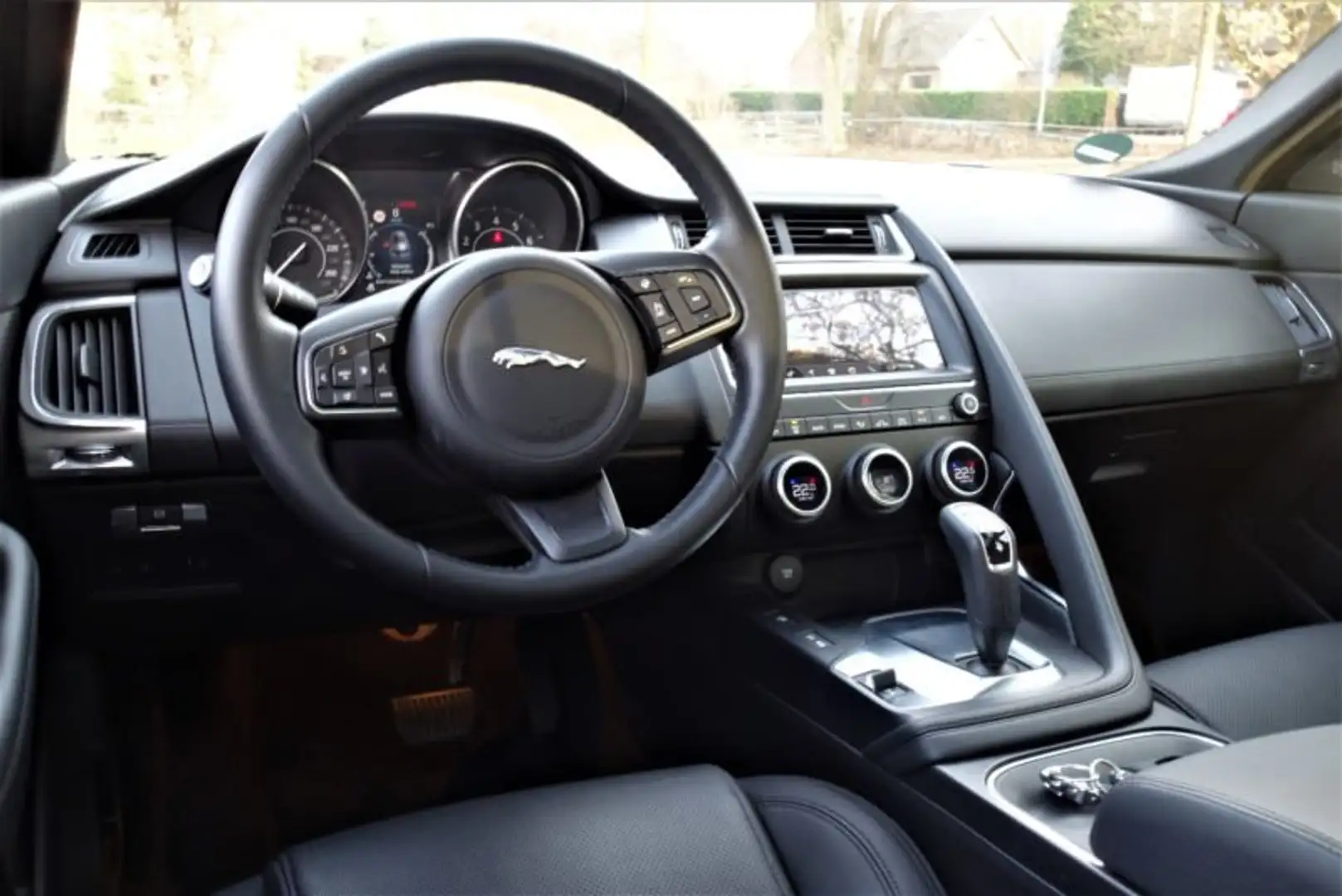 Jaguar E-Pace E-Pace P250 AWD Aut. - 1