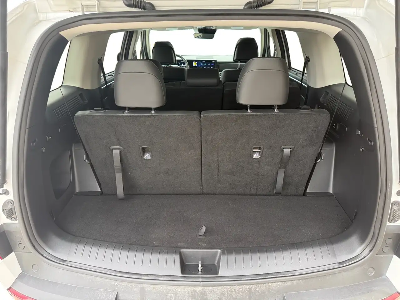 Hyundai SANTA FE снимка Hyundai SANTA FE