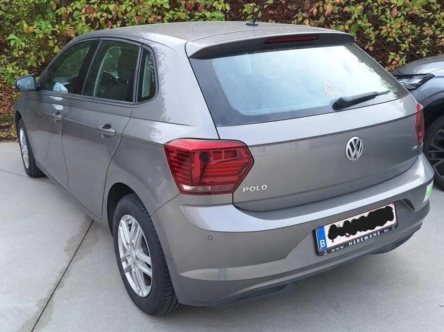 Volkswagen Polo Gris - 2