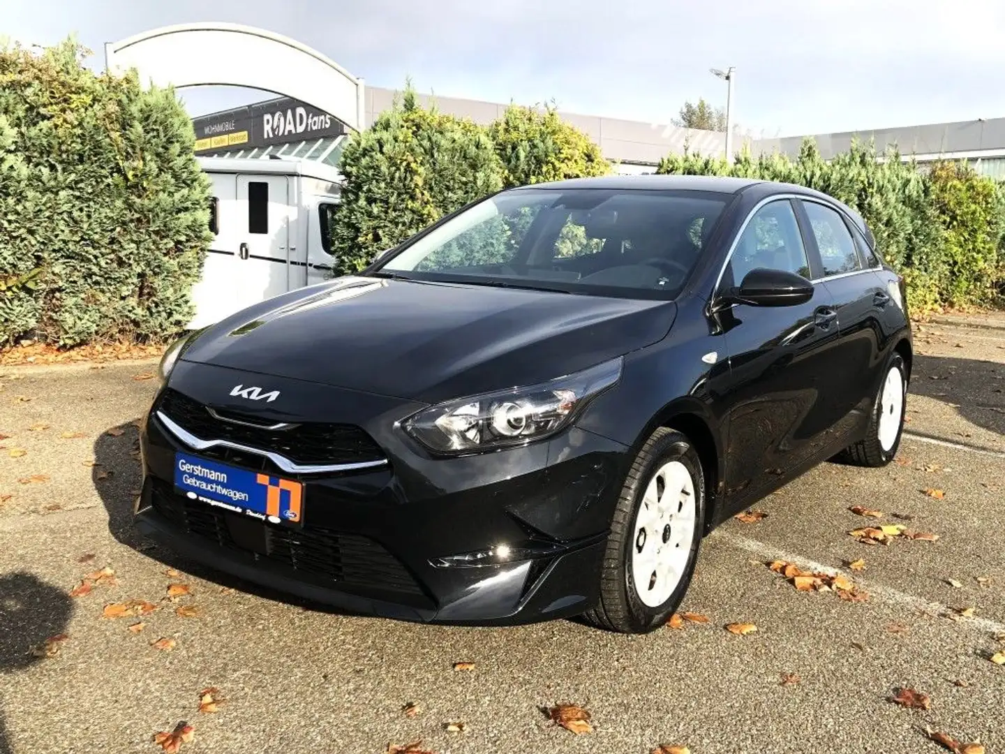 Kia Ceed / cee'd 1.5 T-GDI DCT7 Vision Navi Rückfahrkamera Чорний - 1