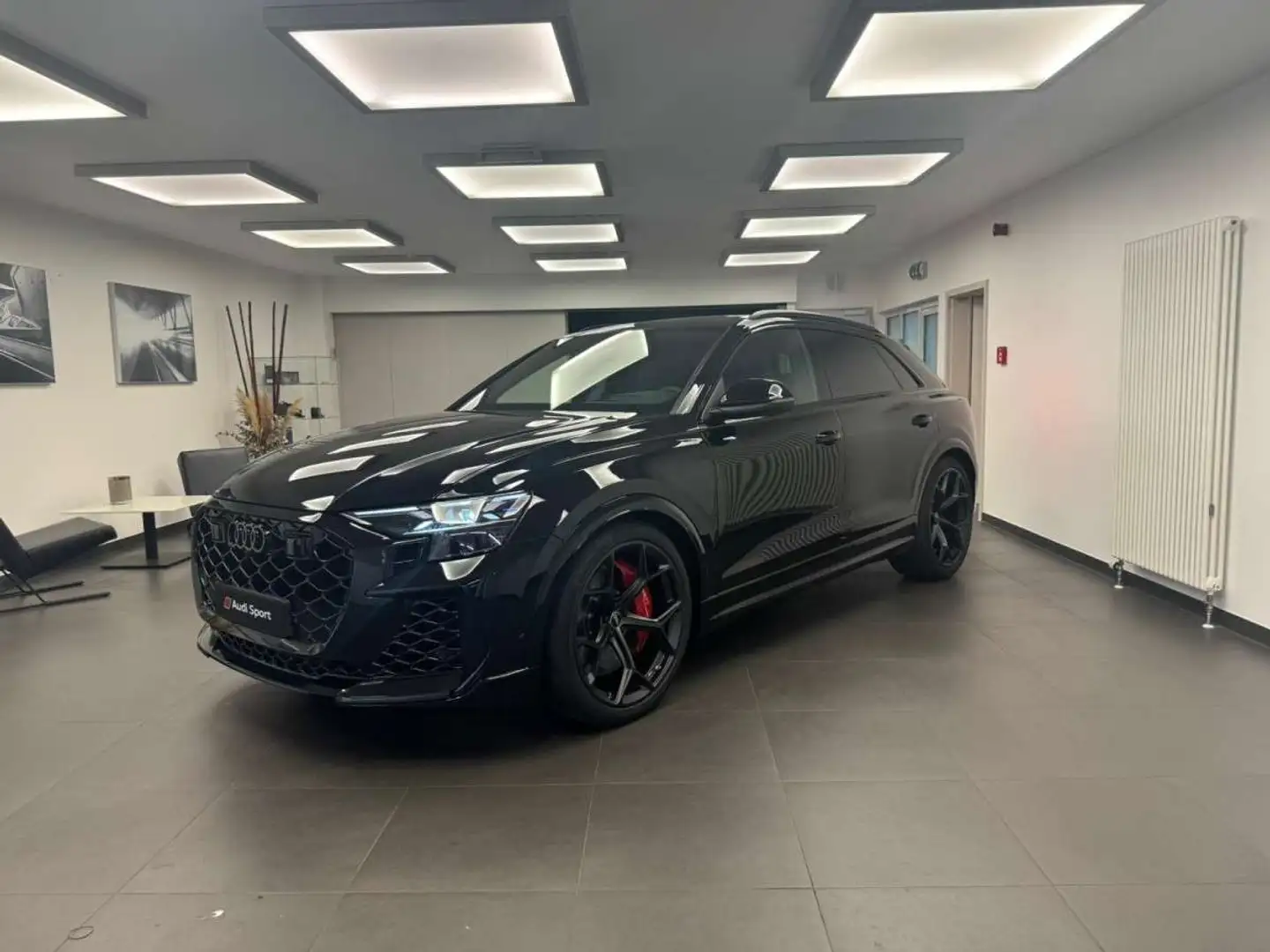 Audi RS Q8 Performance SUV 471 (640) kW (ch) quattro tiptroni Noir - 1