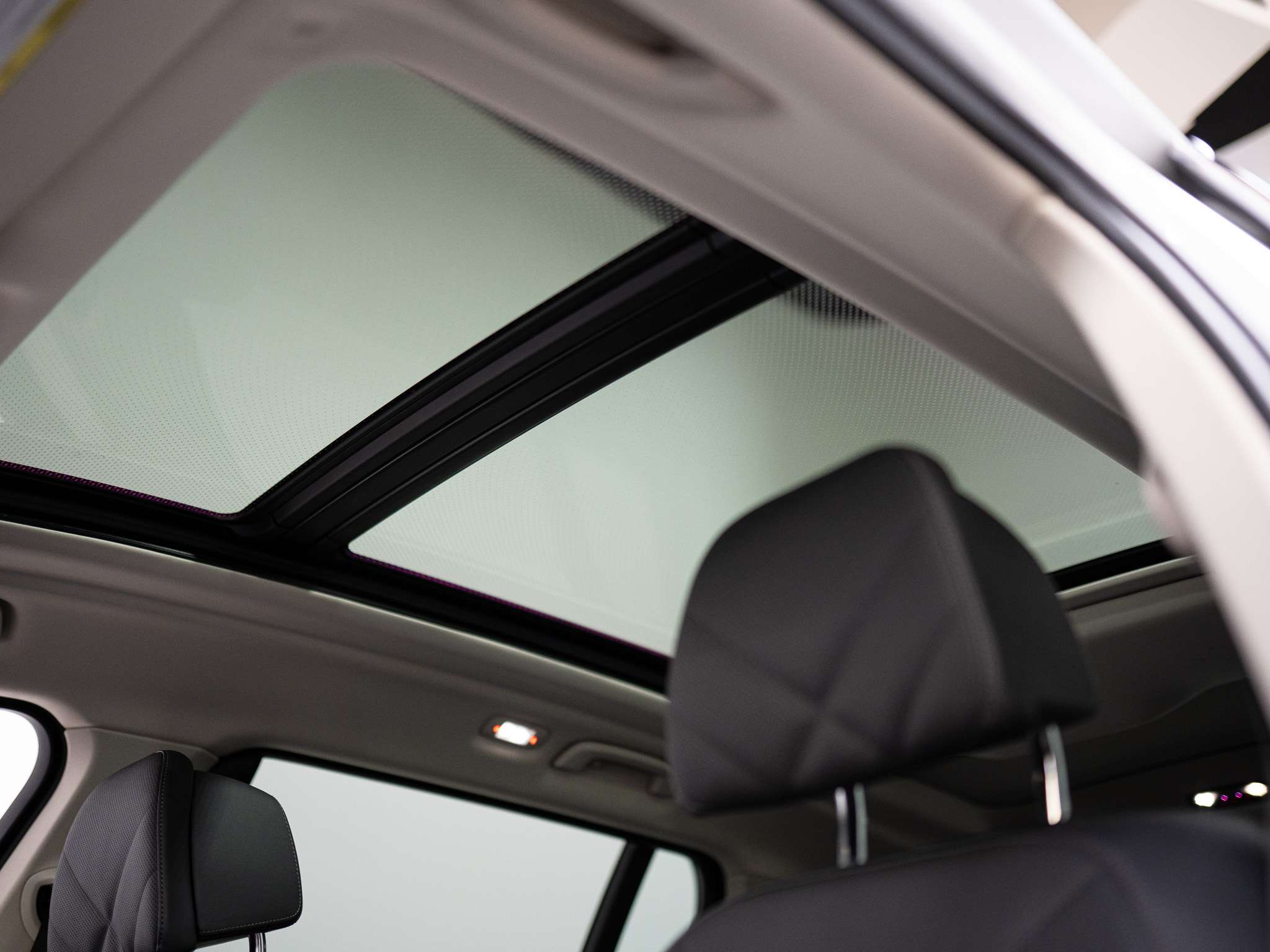 used 2024 BMW X7 car, priced at $76,900