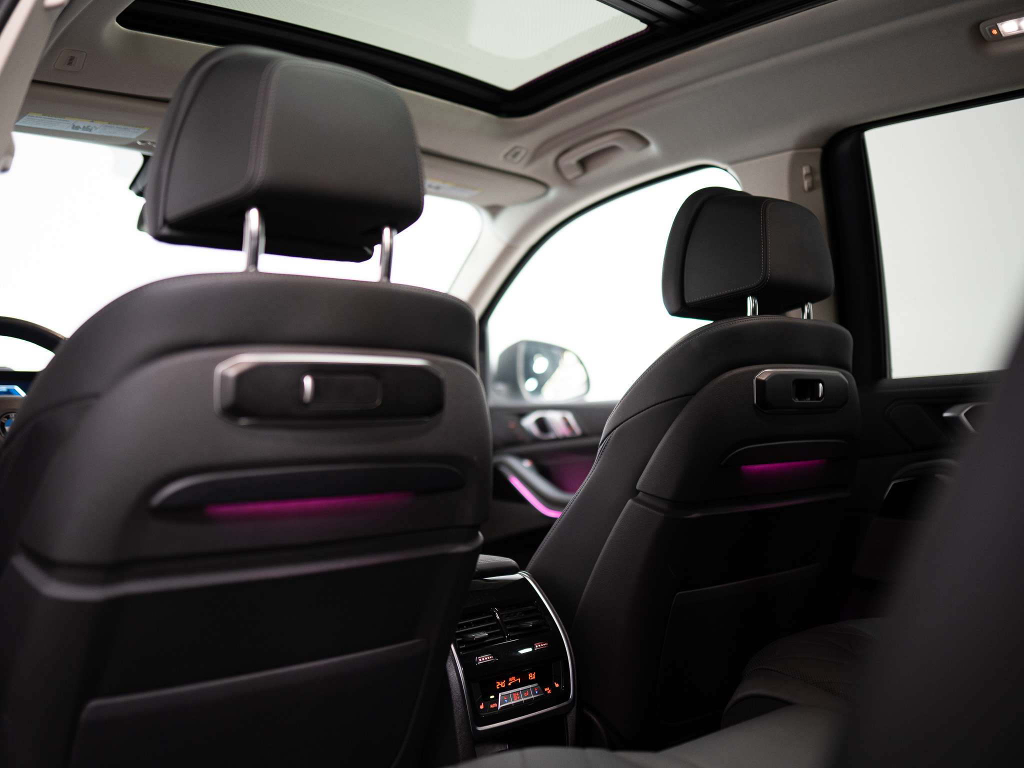 used 2024 BMW X7 car, priced at $76,900