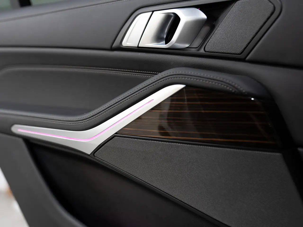BMW X7 снимка BMW X7