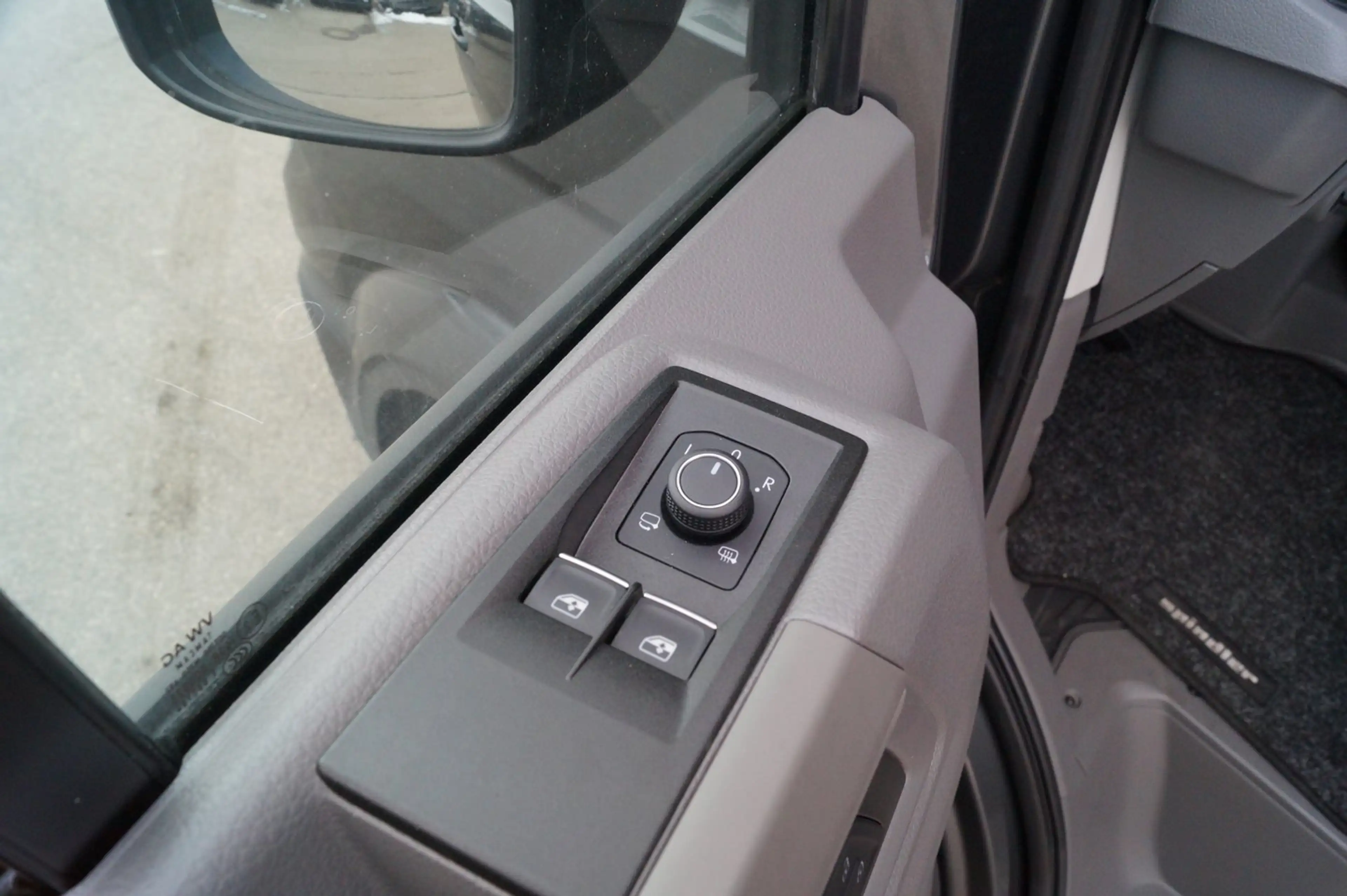 Volkswagen Grand California VW Crafter Grand T6 California 600 TDI 3,5to — photo 8