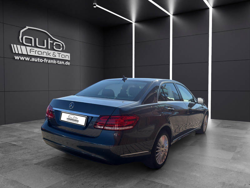 Mercedes-Benz E 350 Limousine/2.Hand/Scheckheft/Top/360gKamer — photo 6