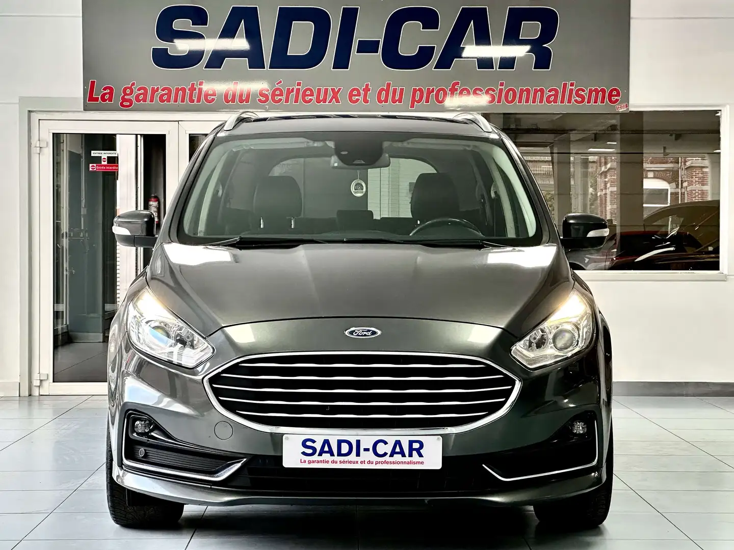 Ford Galaxy 2.0 TDCi 150cv 7 PLACES - Titanium Gris - 2