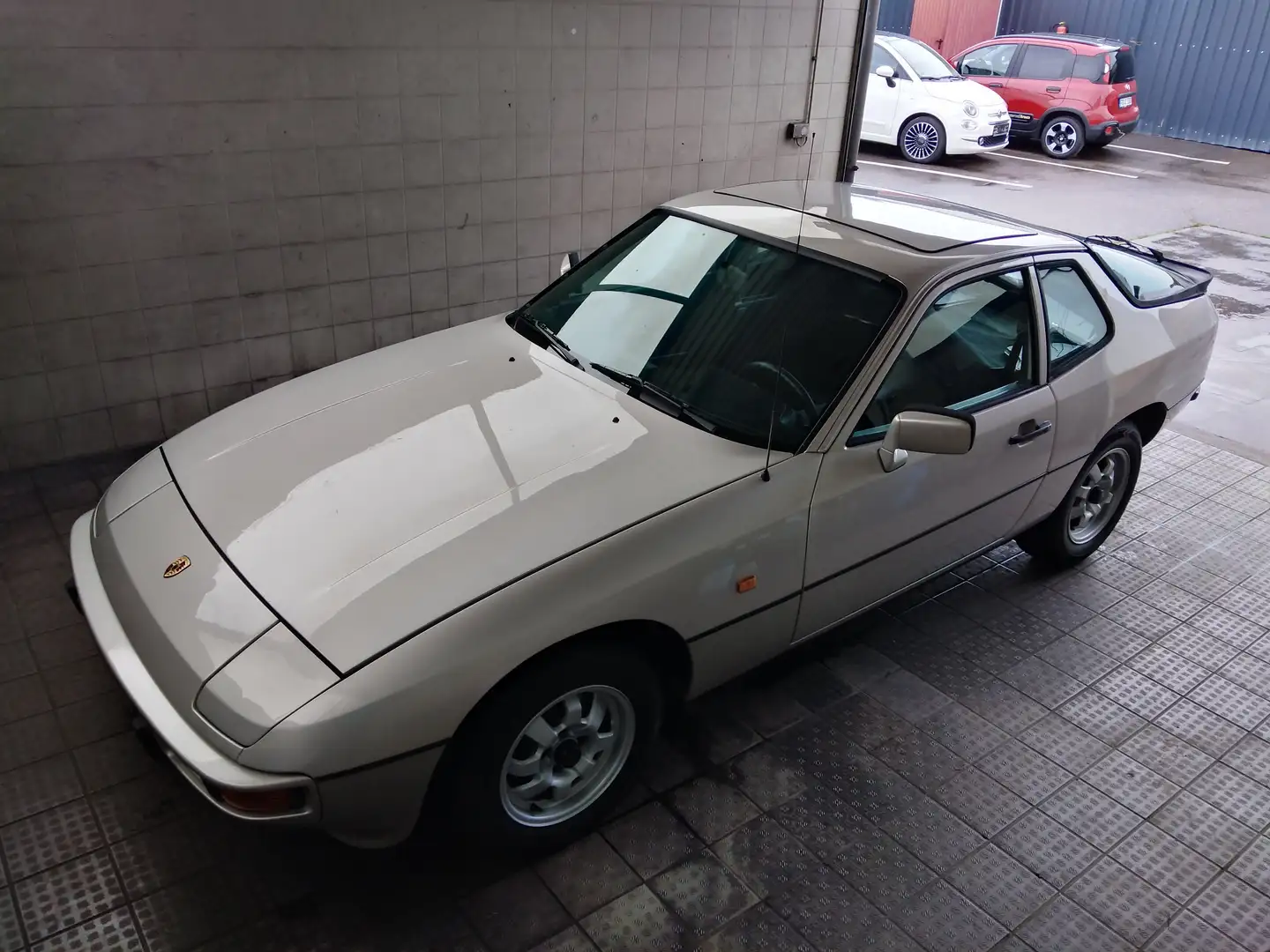 Porsche 924 924 2.0 Targa 92 kW. / 125 PS  H-Kennzeichen Silver - 1