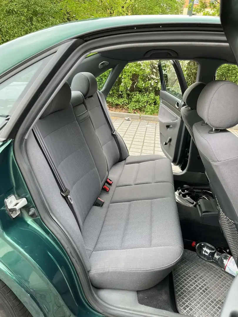 Audi A4 1.6 - 1