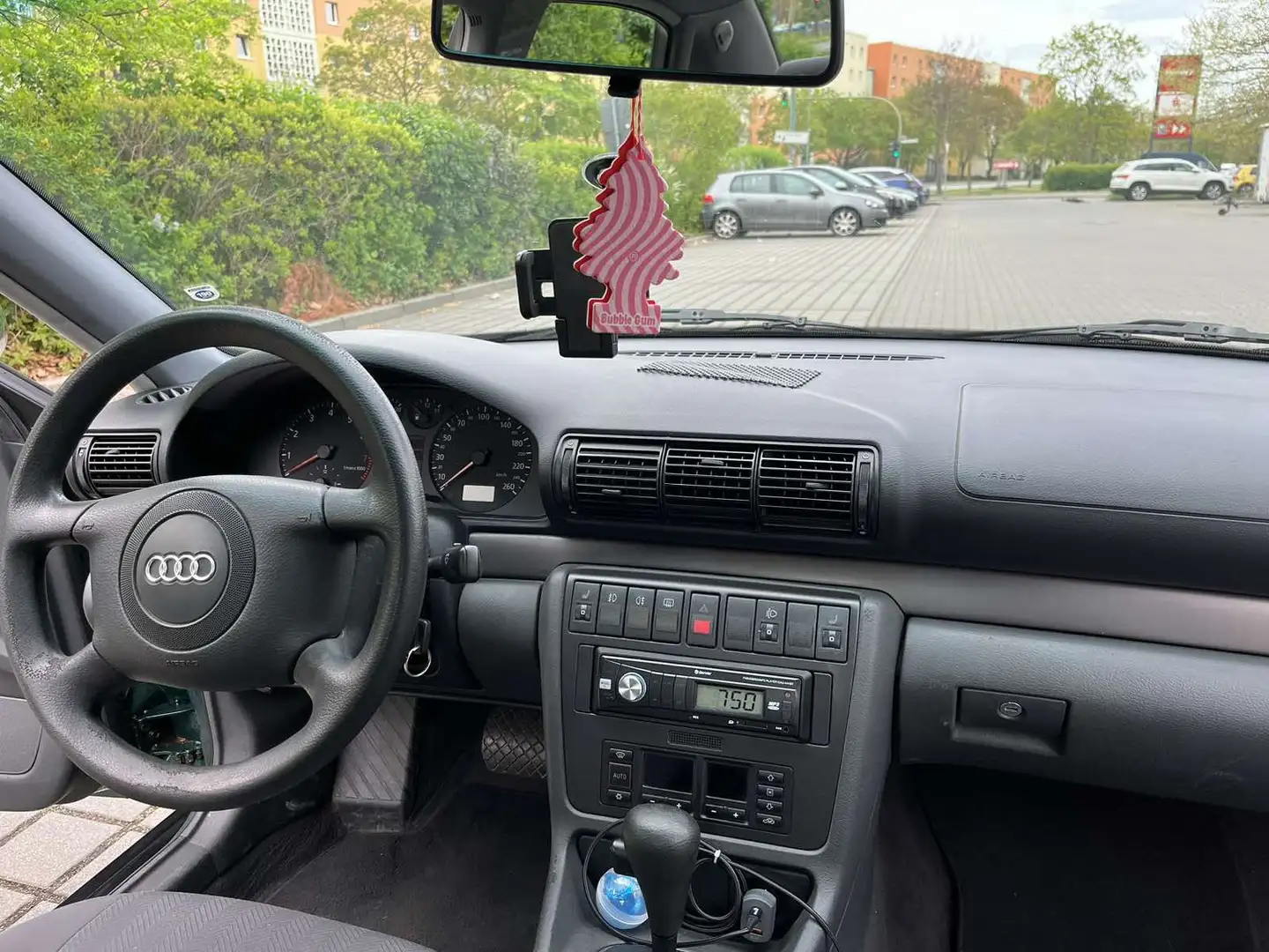 Audi A4 1.6 - 2