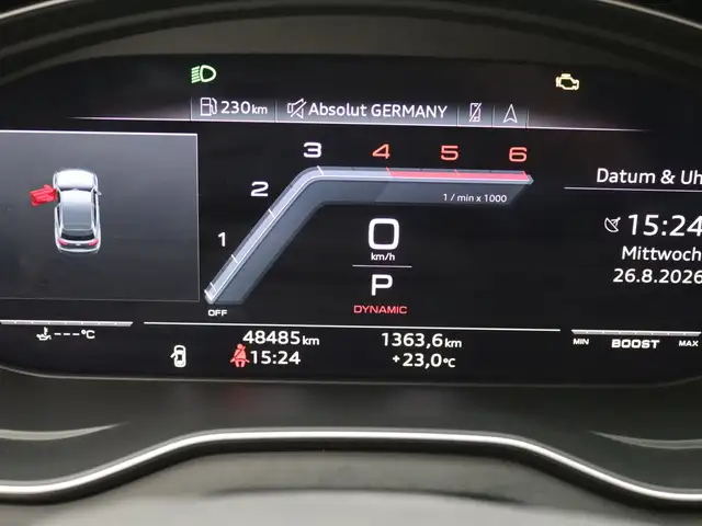 Audi SQ5 view 16