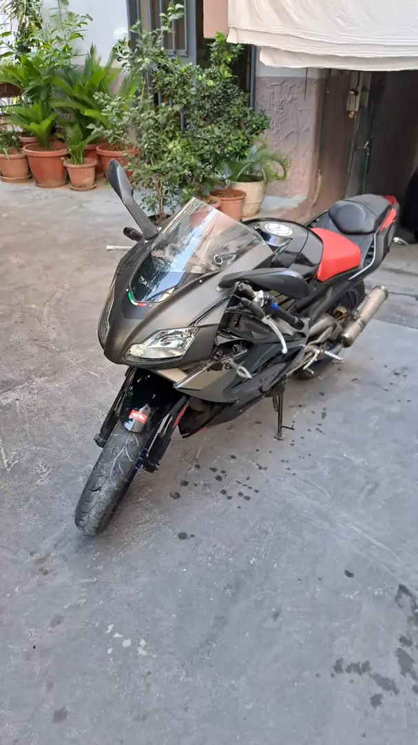 Aprilia RS 125 Nero - 1