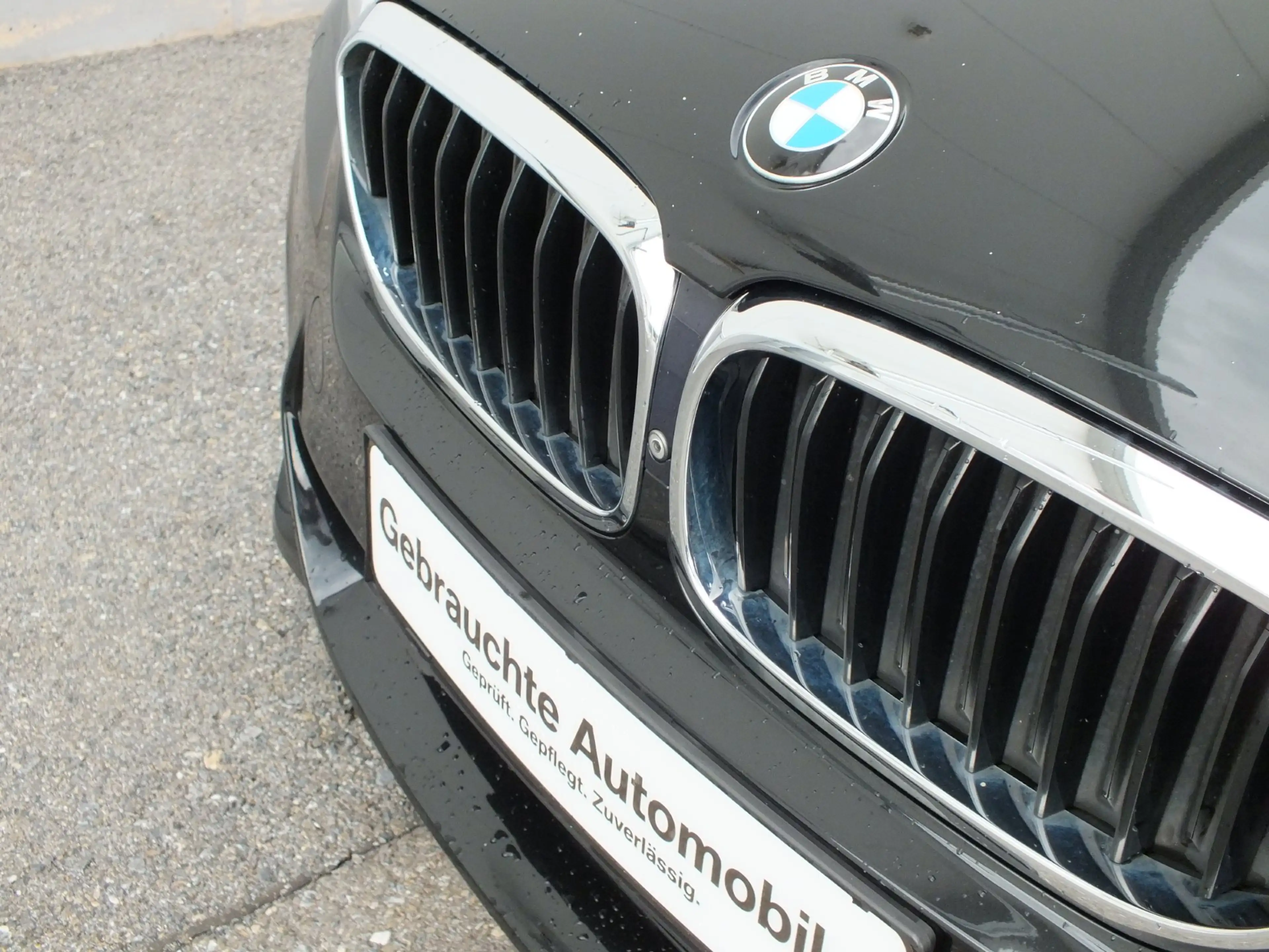 BMW 520 d xDrive — photo 11