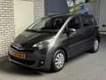 Toyota Verso-S 1.3 VVT-i Aspiration Grijs - thumbnail 2