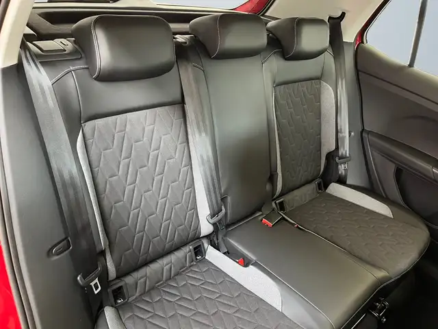 Volkswagen T-Cross view 11