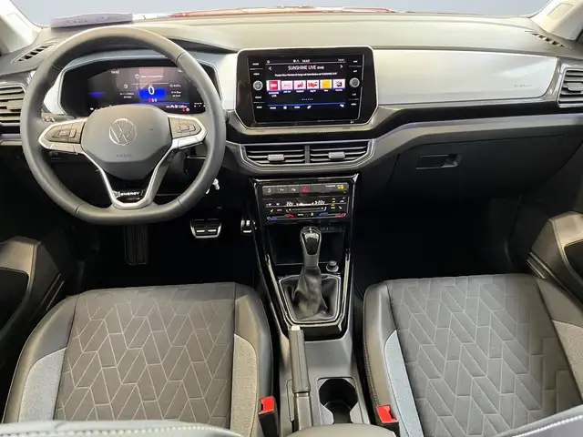 Volkswagen T-Cross view 8