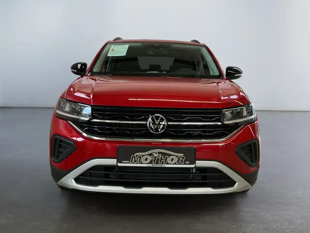 Volkswagen T-Cross view 6