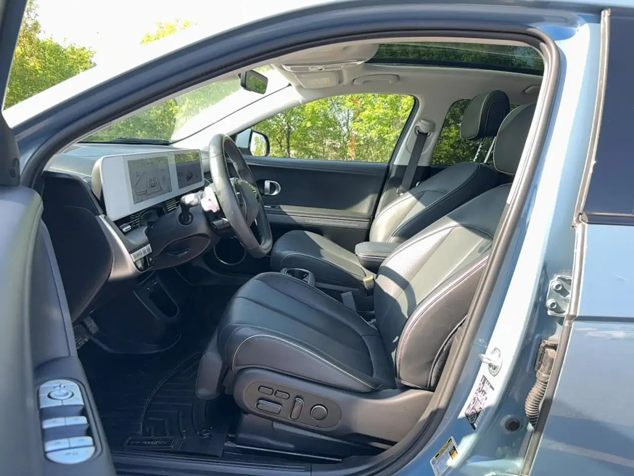 Hyundai IONIQ 5 снимка Hyundai IONIQ 5