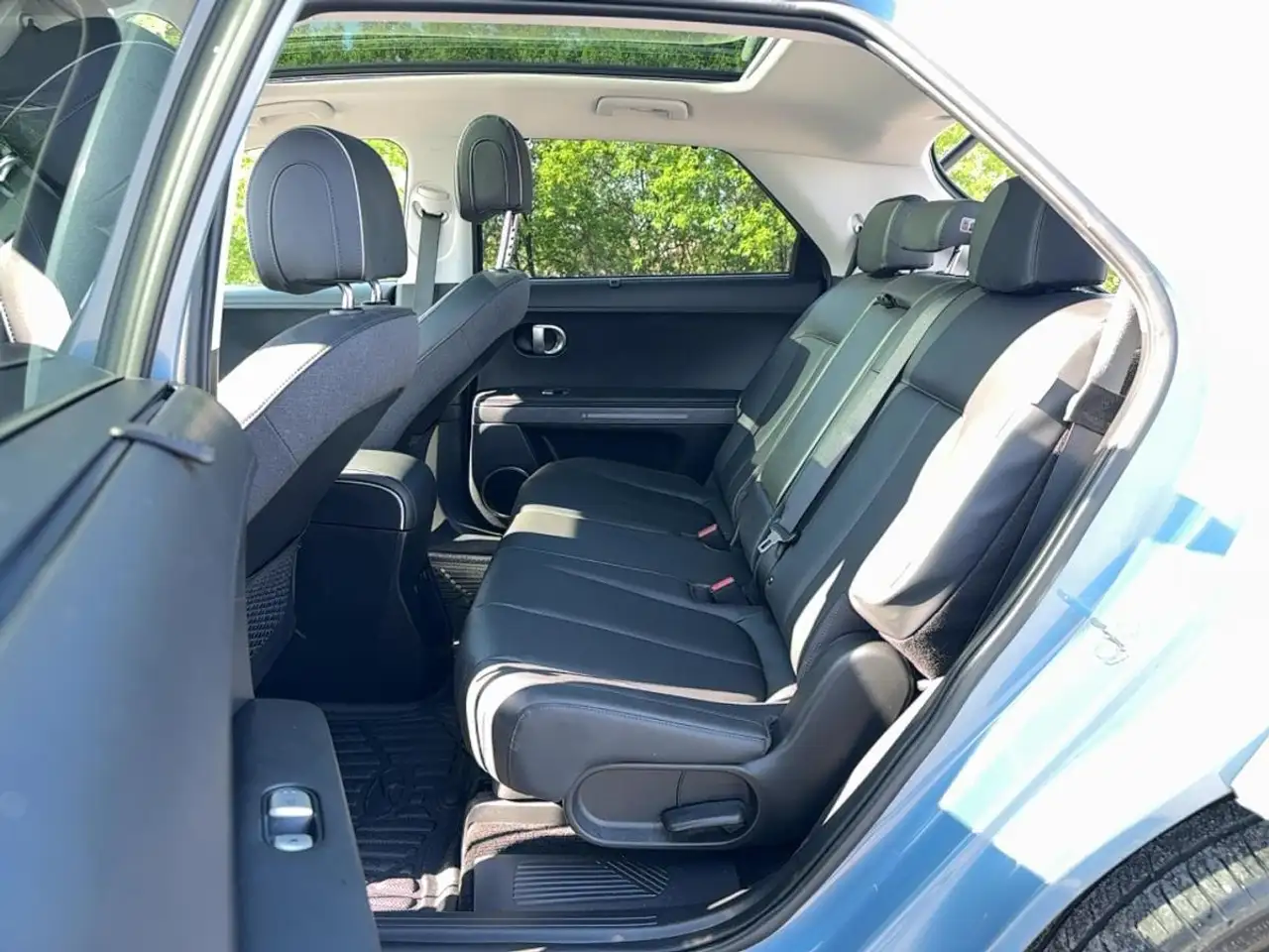 Hyundai IONIQ 5 снимка Hyundai IONIQ 5