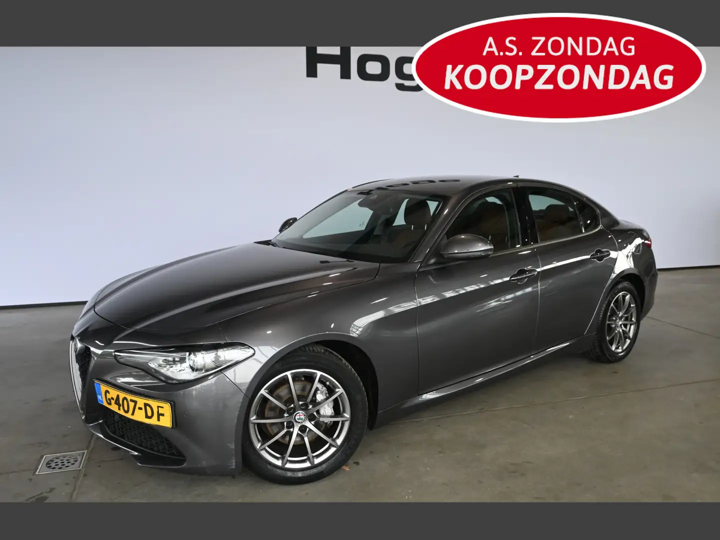 Alfa Romeo Giulia 2.2 Super Automaat Ecc Navigatie Cruise Control Ri Grijs - 1