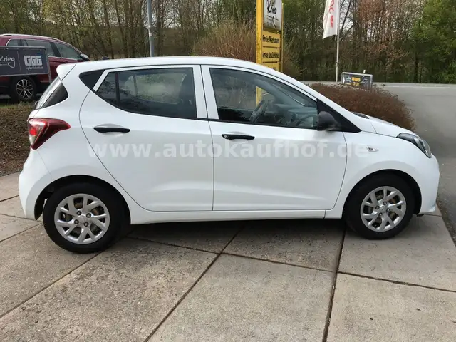 Hyundai I10 view 7