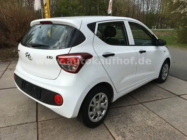 Hyundai I10 view 6