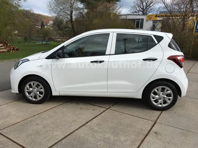 Hyundai I10 view 4