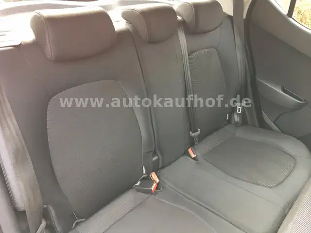 Hyundai I10 view 9