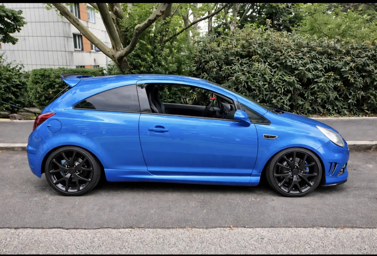 Opel Corsa 1,6 OPC pickerl neu bis 3.2027 Blau - 2