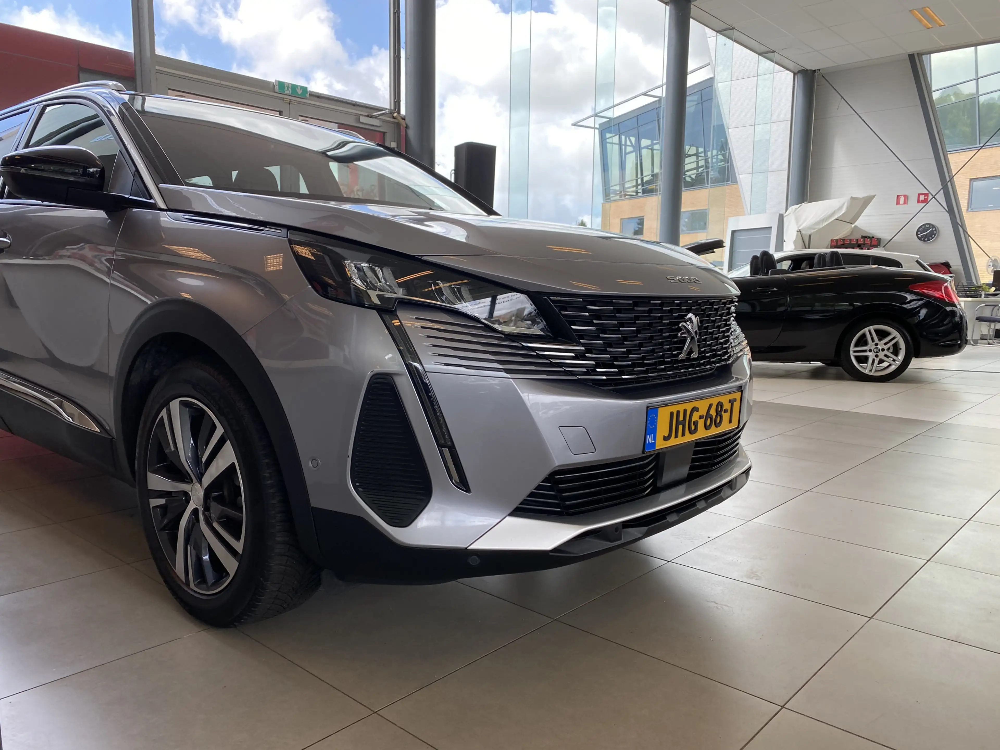 Peugeot 5008 1.2 PureTech Active Pack Business,7 Zitplaatsen,Na — photo 6