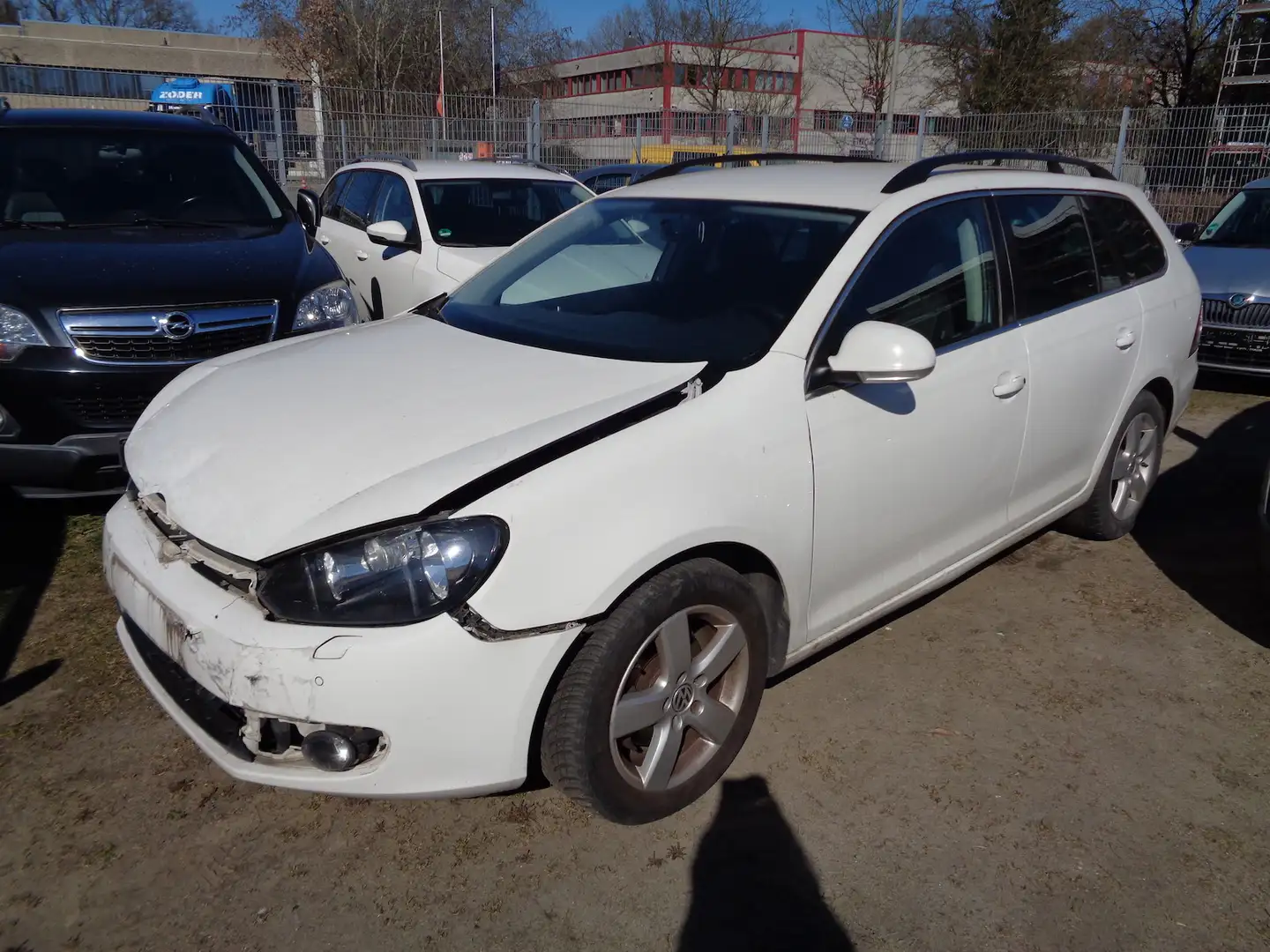 Volkswagen Golf Variant 1.2 TSI *Unfall* Weiß - 1
