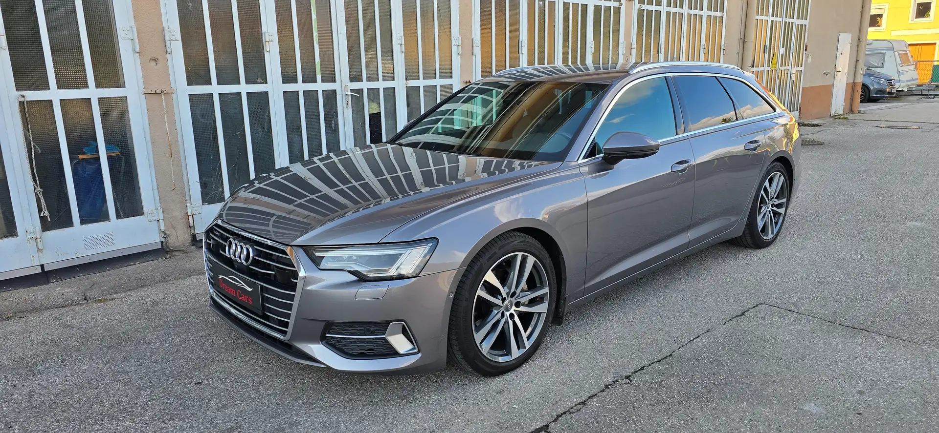 Audi A6 Avant 40 TDI Quattro S-line *Matrix*19zoll*Kamera* Grau - 1