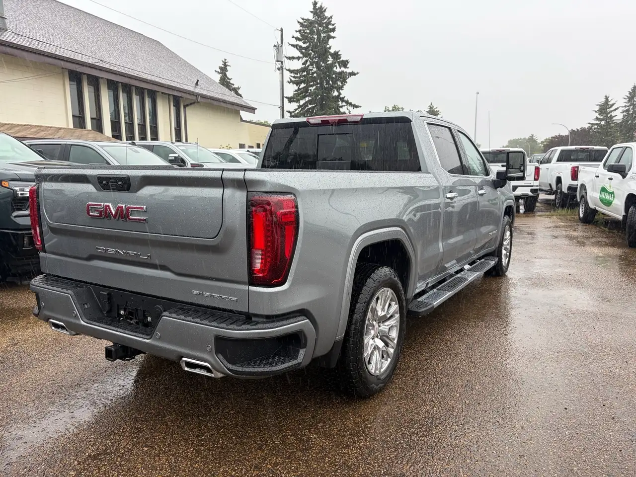 GMC Sierra 1500 снимка GMC Sierra 1500