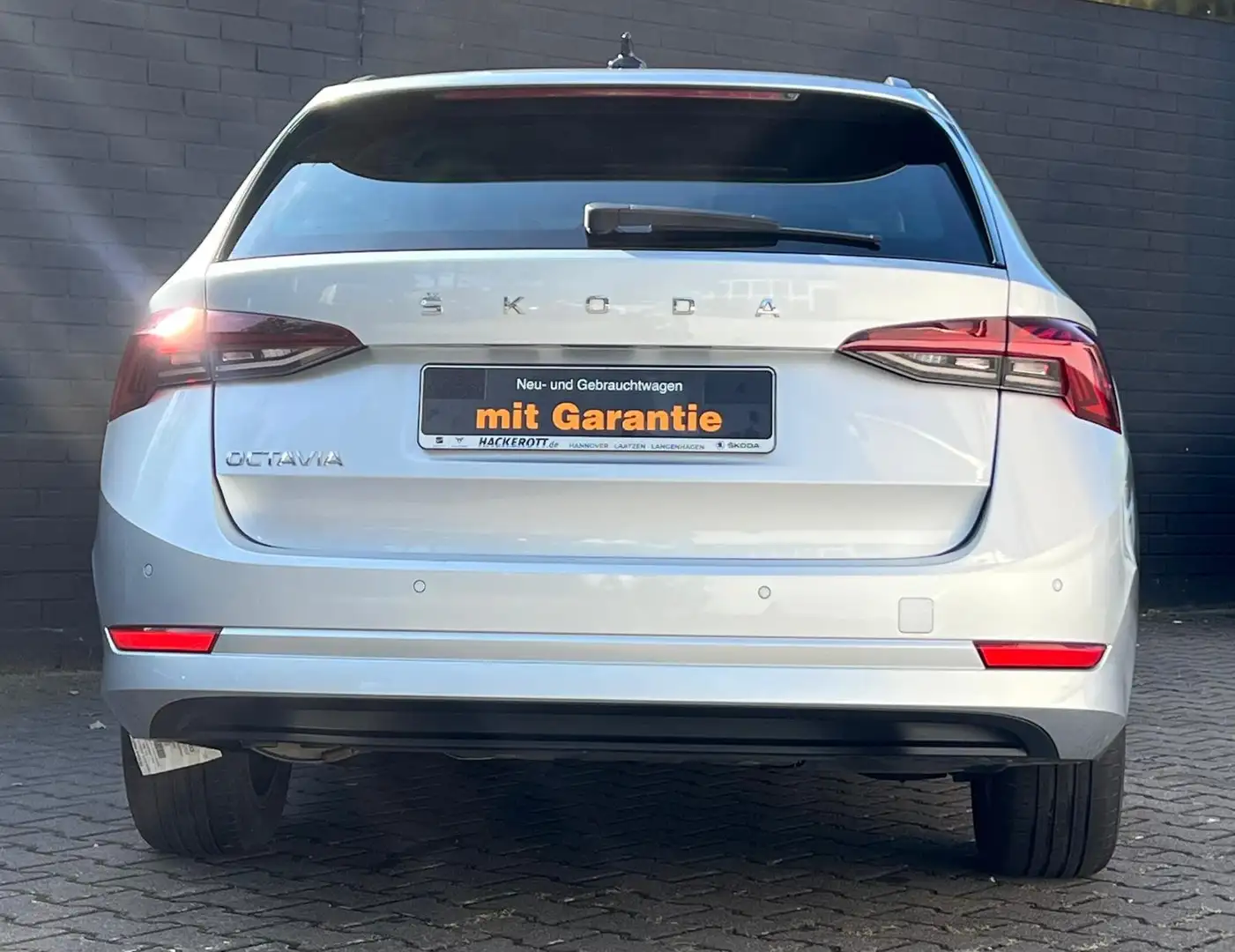 Skoda Octavia Ambition Grau - 2