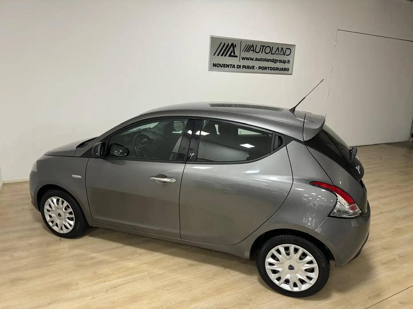 Lancia Ypsilon Ypsilon III 2011 1.3 mjt  **** NEOPATENTATI**** Grigio - 2