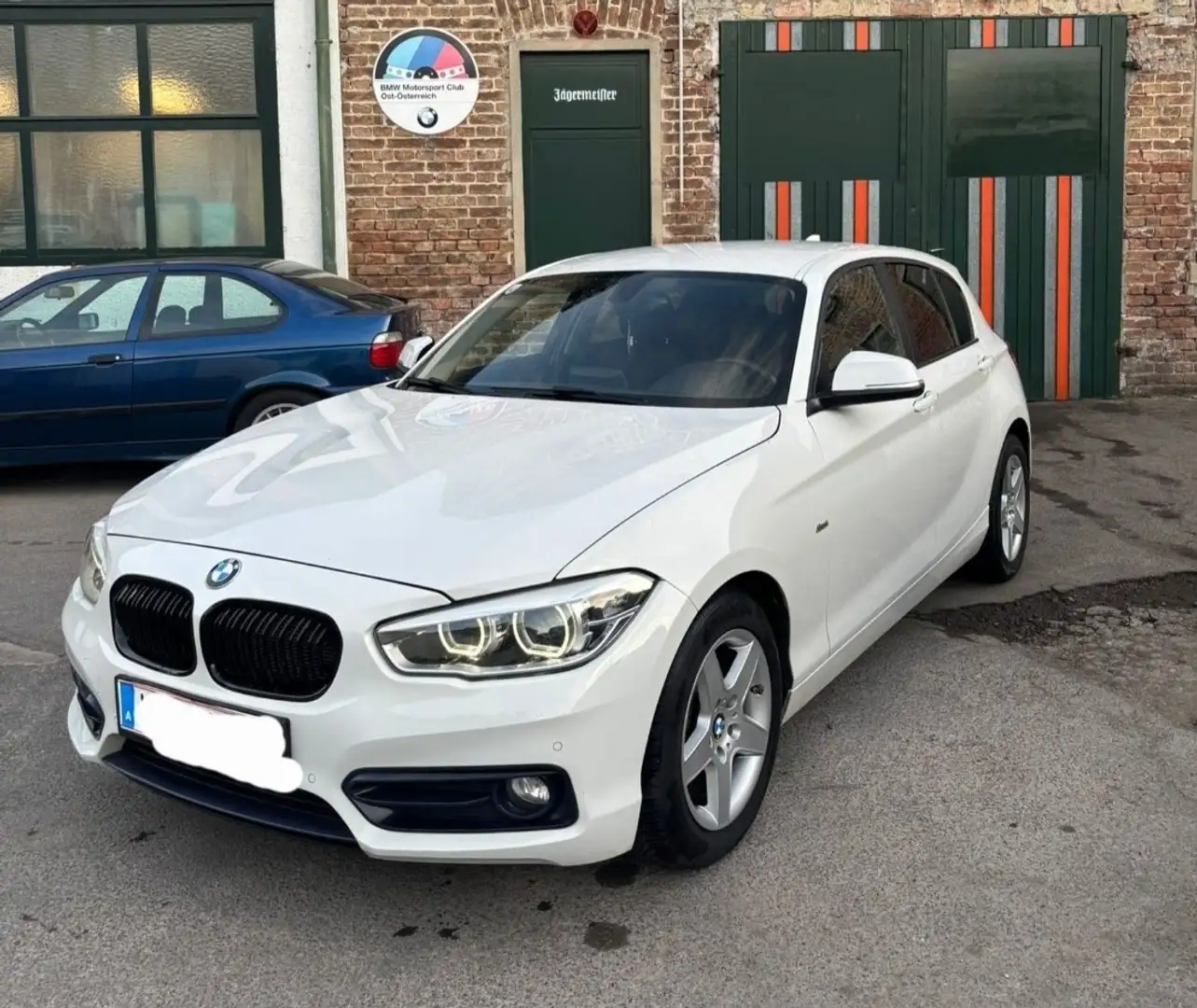 BMW 114 114d Sport Line - 1